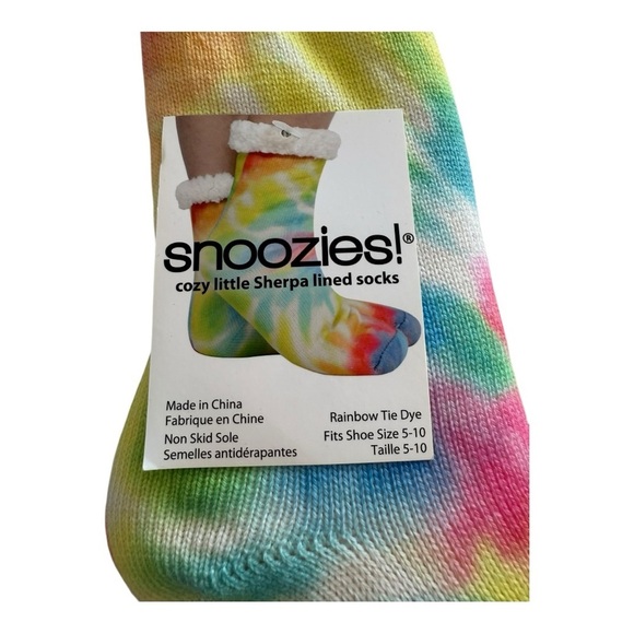Snoozies Women’s Sherpa Lined Tie Dye Socks | NEW! - Picture 4 of 9